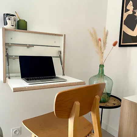 公寓 La Maison Du Douanier. Un Balcon Au Soleil